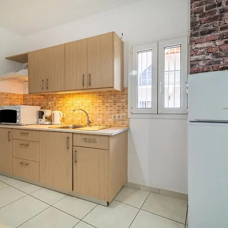 Cds Hotel Kato Korakiana